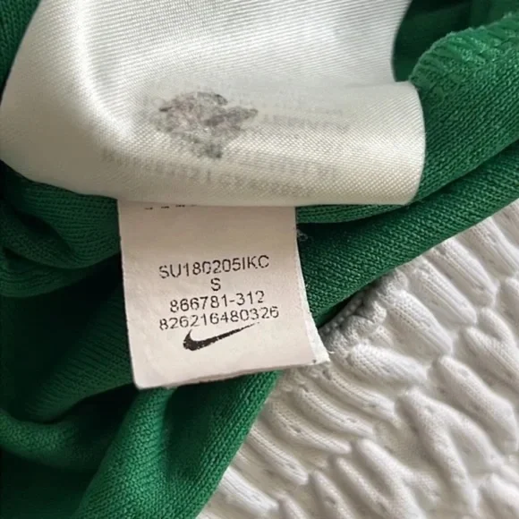 Nike NBA Authentic Boston Celtics Green and White basketball Sports Shorts 30 - Picture 6 of 9